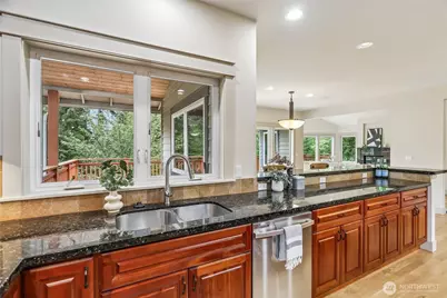 15831 SE 43rd Place, Bellevue, WA 98006 - Photo 13