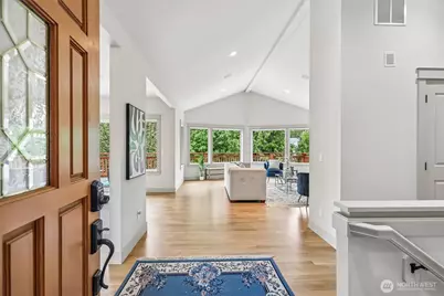 15831 SE 43rd Place, Bellevue, WA 98006 - Photo 5