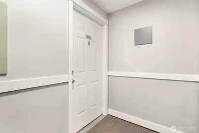 16517 Currie Road SE #B301, Monroe, WA 98272 - Photo 3