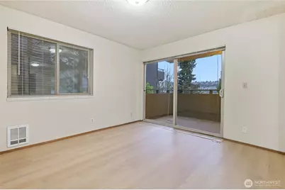 2318 Yale Avenue E, Seattle, WA 98102 - Photo 9