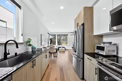 6543 35th Avenue SW #B, Seattle, WA 98126 - Photo 17