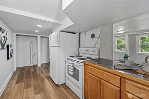 3915 S Brandon St, Seattle, WA 98118 - Photo 23