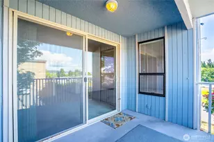813 S 227th Pl, Des Moines, WA 98198 - Photo 9