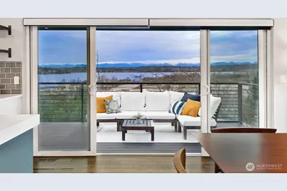 7710 57th Avenue NE, Seattle, WA 98115 - Photo 15