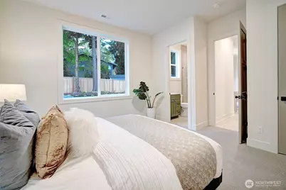 12825 NE 78th Place, Kirkland, WA 98033 - Photo 27