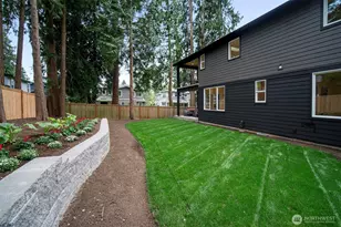 12825 NE 78th Pl, Kirkland, WA 98033 - Photo 37