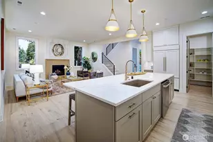 12825 NE 78th Pl, Kirkland, WA 98033 - Photo 11