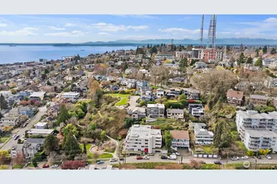 1231 5th Avenue N #302, Seattle, WA 98109 - Photo 31