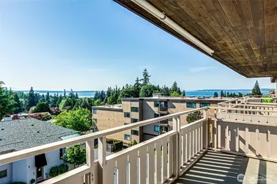 1110 5th Avenue S #402, Edmonds, WA 98020 - Photo 3