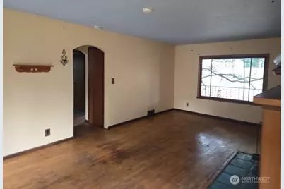 6001 McDougall Avenue, Everett, WA 98203 - Photo 5