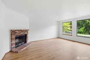 611 Phoenix St NE, Olympia, WA 98506 - Photo 3