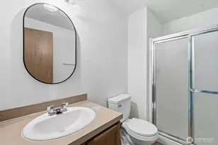 611 Phoenix St NE, Olympia, WA 98506 - Photo 19