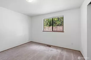 611 Phoenix St NE, Olympia, WA 98506 - Photo 17