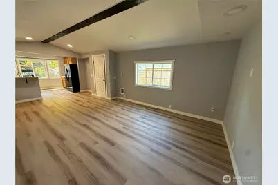 375 Union Avenue SE #20, Renton, WA 98059 - Photo 3