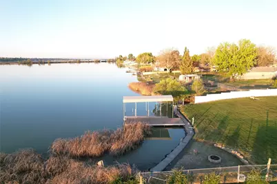 2101 W Lakeside Drive, Moses Lake, WA 98837 - Photo 3