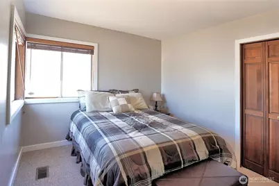 2101 W Lakeside Drive, Moses Lake, WA 98837 - Photo 23