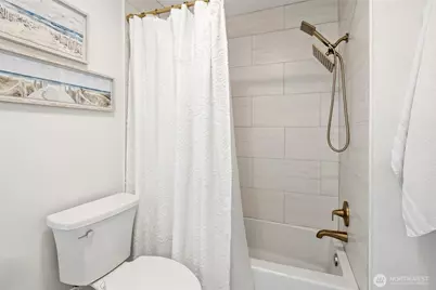 16704 188th Place NE, Woodinville, WA 98072 - Photo 19