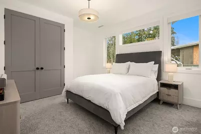 9812 NE 31st Street, Bellevue, WA 98004 - Photo 25