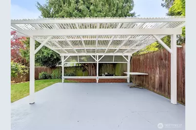939 N 83rd Street, Seattle, WA 98103 - Photo 15