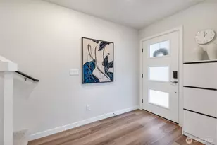 2116 N 147th St, Shoreline, WA 98133 - Photo 3