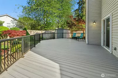 12818 NE 203rd Place, Bothell, WA 98011 - Photo 25
