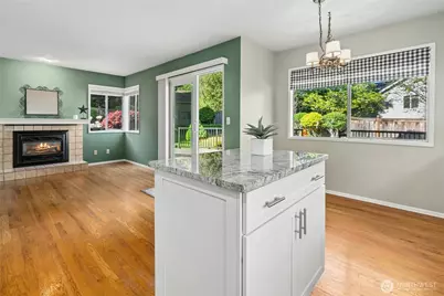12818 NE 203rd Place, Bothell, WA 98011 - Photo 11