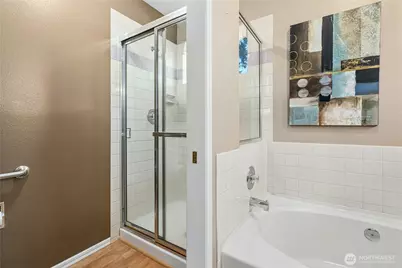 12818 NE 203rd Place, Bothell, WA 98011 - Photo 17