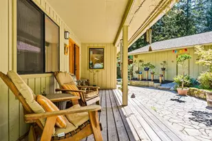 2511 Crestline Dr NW, Olympia, WA 98502 - Photo 3