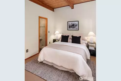 22505 Deppman Road SW, Vashon, WA 98070 - Photo 21