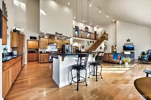 12811 Kapowsin Highlands Dr E, Graham, WA 98338 - Photo 15