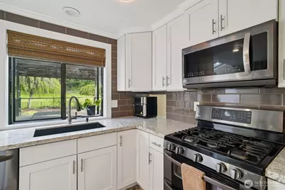 25114 Lake Wilderness Country Club Drive SE, Maple Valley, WA 98038 - Photo 13
