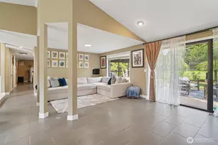 25114 Lake Wilderness Country Club Dr SE, Maple Valley, WA 98038 - Photo 7