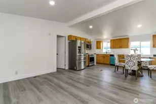 23408 41 St Ave Ct E, Spanaway, WA 98387 - Photo 3