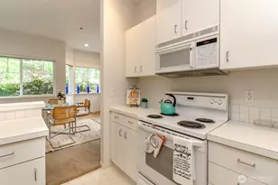 4714 Fairwood Blvd NE, Tacoma, WA 98422 - Photo 15