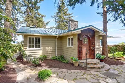 386 Shore Drive, Camano Island, WA 98282 - Photo 1