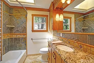 386 Shore Dr, Camano Island, WA 98282 - Photo 13