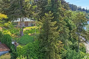 386 Shore Dr, Camano Island, WA 98282 - Photo 17