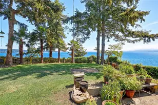 386 Shore Dr, Camano Island, WA 98282 - Photo 5