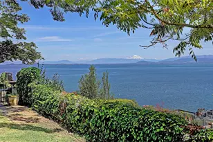 386 Shore Dr, Camano Island, WA 98282 - Photo 7