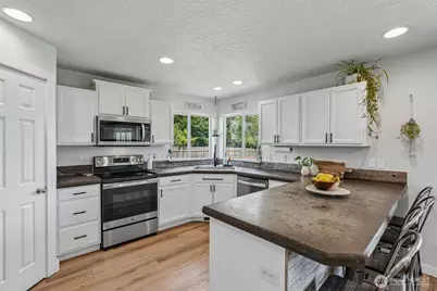 411 S Maple Avenue, Yacolt, WA 98675 - Photo 11