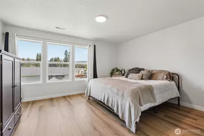 411 S Maple Avenue, Yacolt, WA 98675 - Photo 23