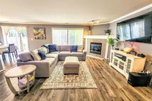 23617 SE 243rd Pl, Maple Valley, WA 98038 - Photo 5