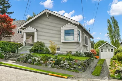 2719 Nob Hill Avenue N, Seattle, WA 98109 - Photo 1