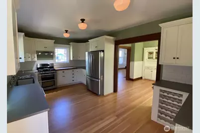 2824 N Lawrence Street, Tacoma, WA 98407 - Photo 3