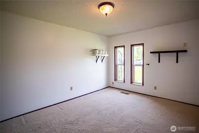 3949 SE 10th Place, Renton, WA 98058 - Photo 27