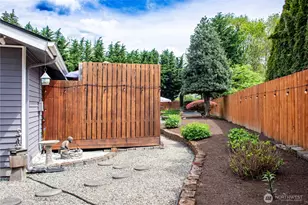3949 SE 10th Pl, Renton, WA 98058 - Photo 33