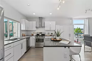 4419B Corliss Ave N, Seattle, WA 98103 - Photo 17