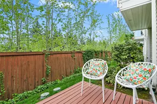7111 134th Ct SE, Newcastle, WA 98059 - Photo 17