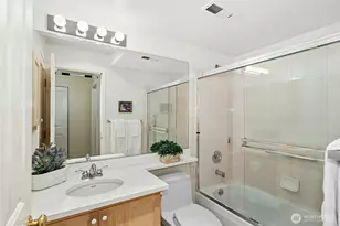7111 134th Ct SE, Newcastle, WA 98059 - Photo 23