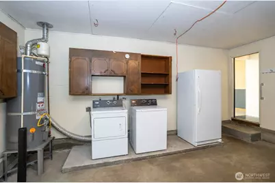 1021 S 68th Street, Tacoma, WA 98408 - Photo 25